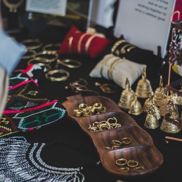 Mua hộ Trang sức từ Nhật Bản